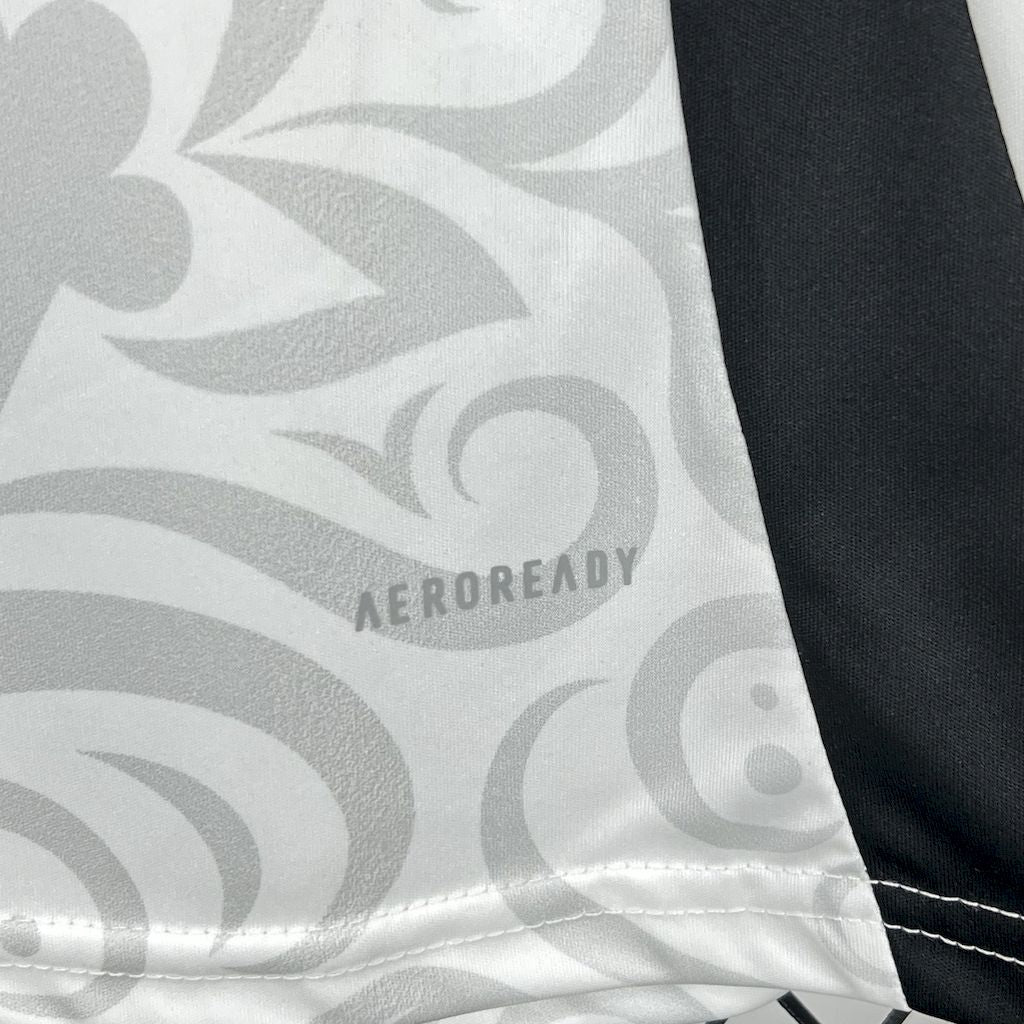 Camisola SLB 2025-26 Edição Especial Versão Adepto