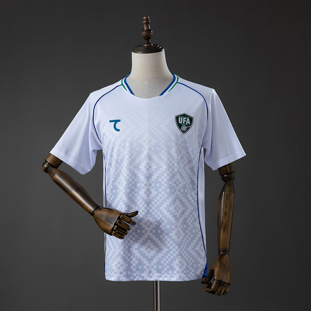 Camisola Uzbequistão 2026 Alternativa Branca Versão Adepto