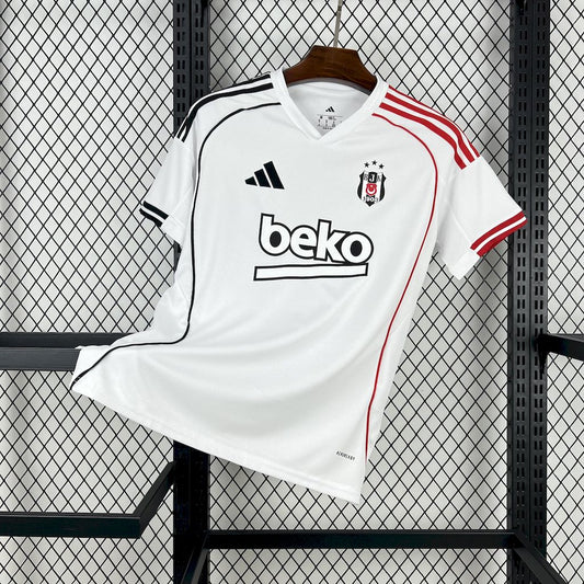 Camisola Besiktas JK 2025-26 Alternativa Branca Versão Adepto