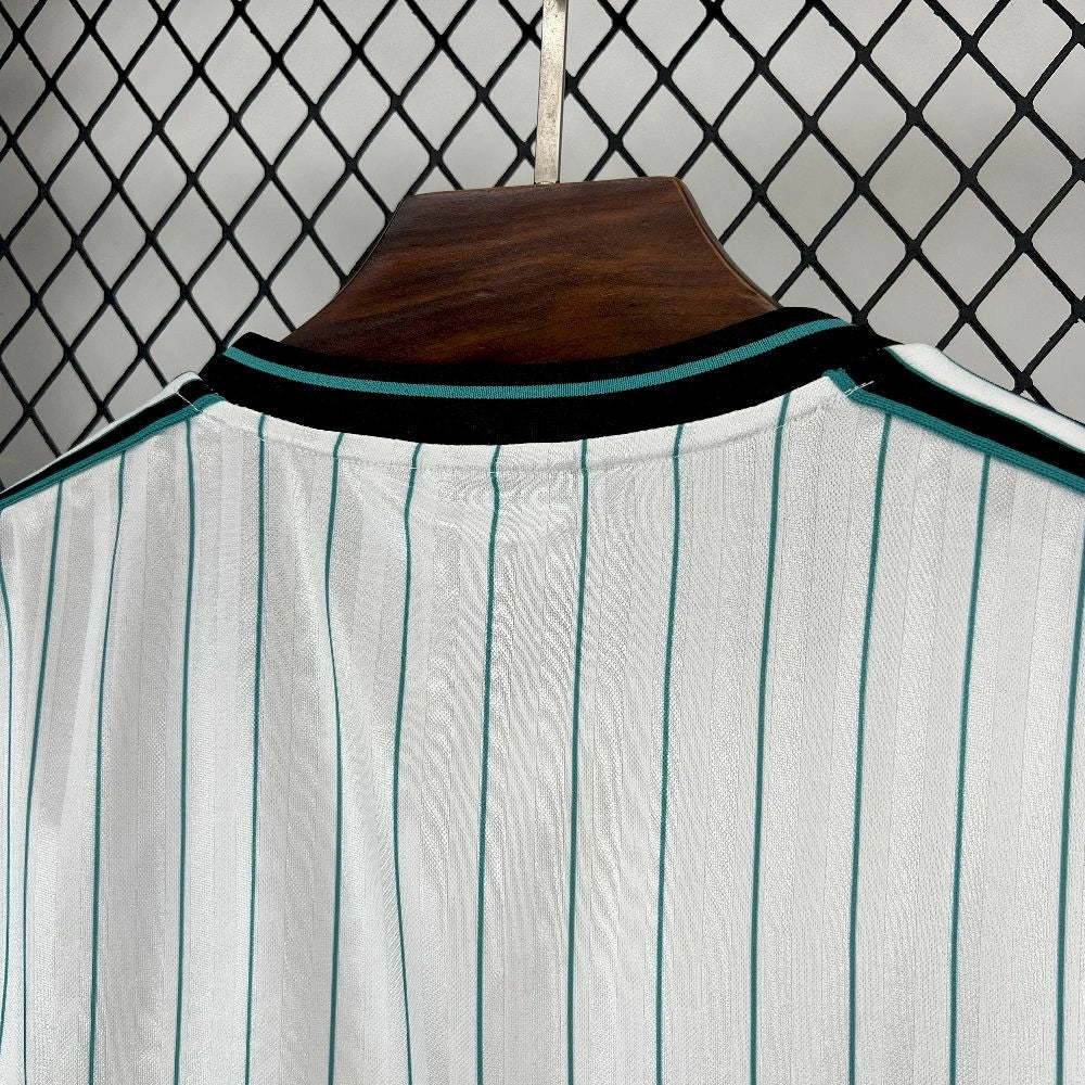 Camisola LIV 2025-26 Icon Range Travel Versão Adepto