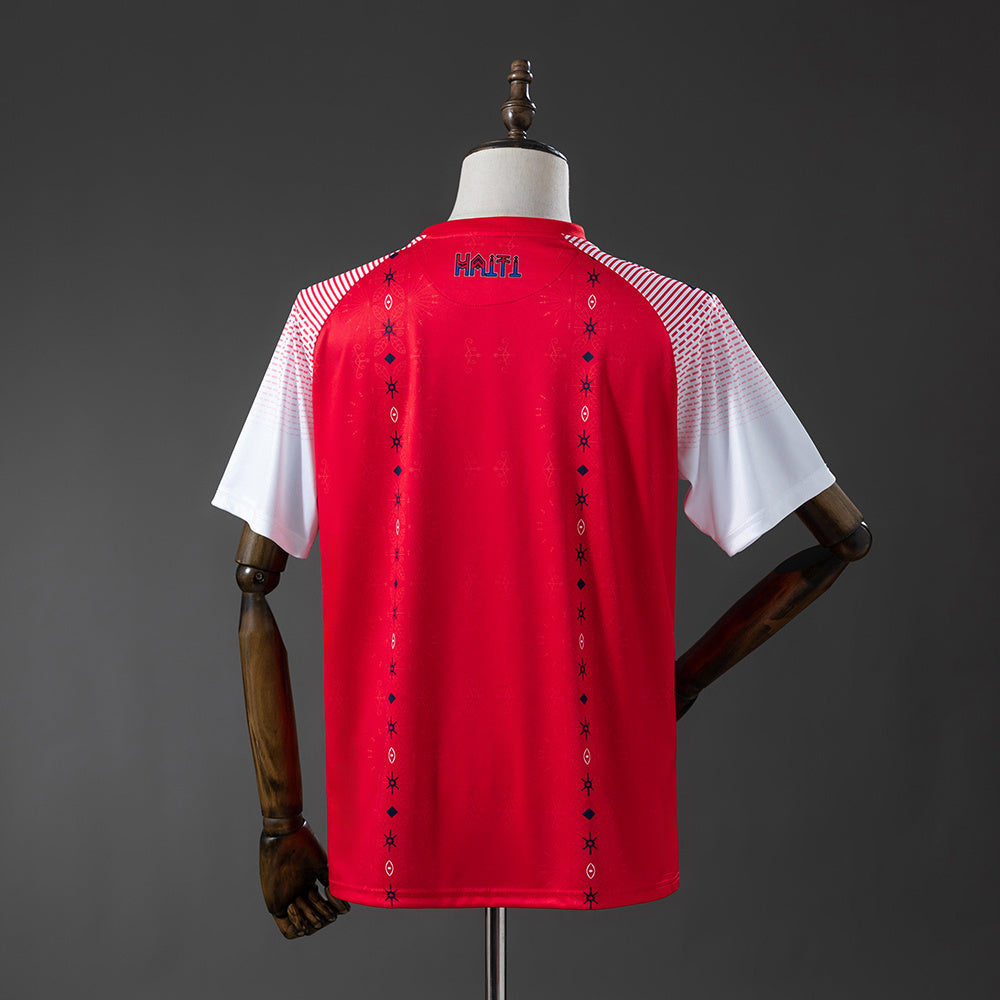 Camisola Haiti 2026 Alternativa Vermelha Versão Adepto