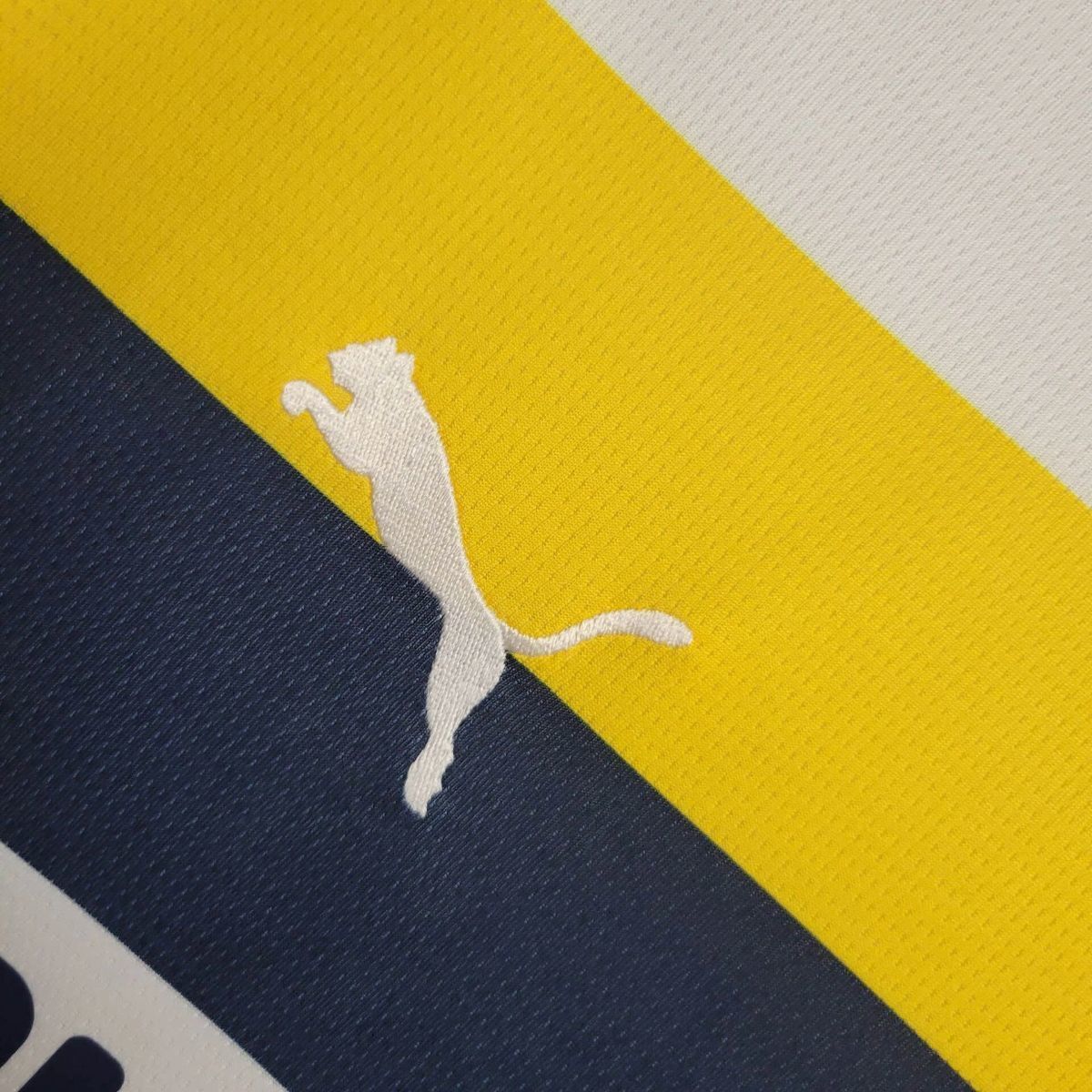 Camisola FC Famalicão 2025-26 Principal Versão Adepto