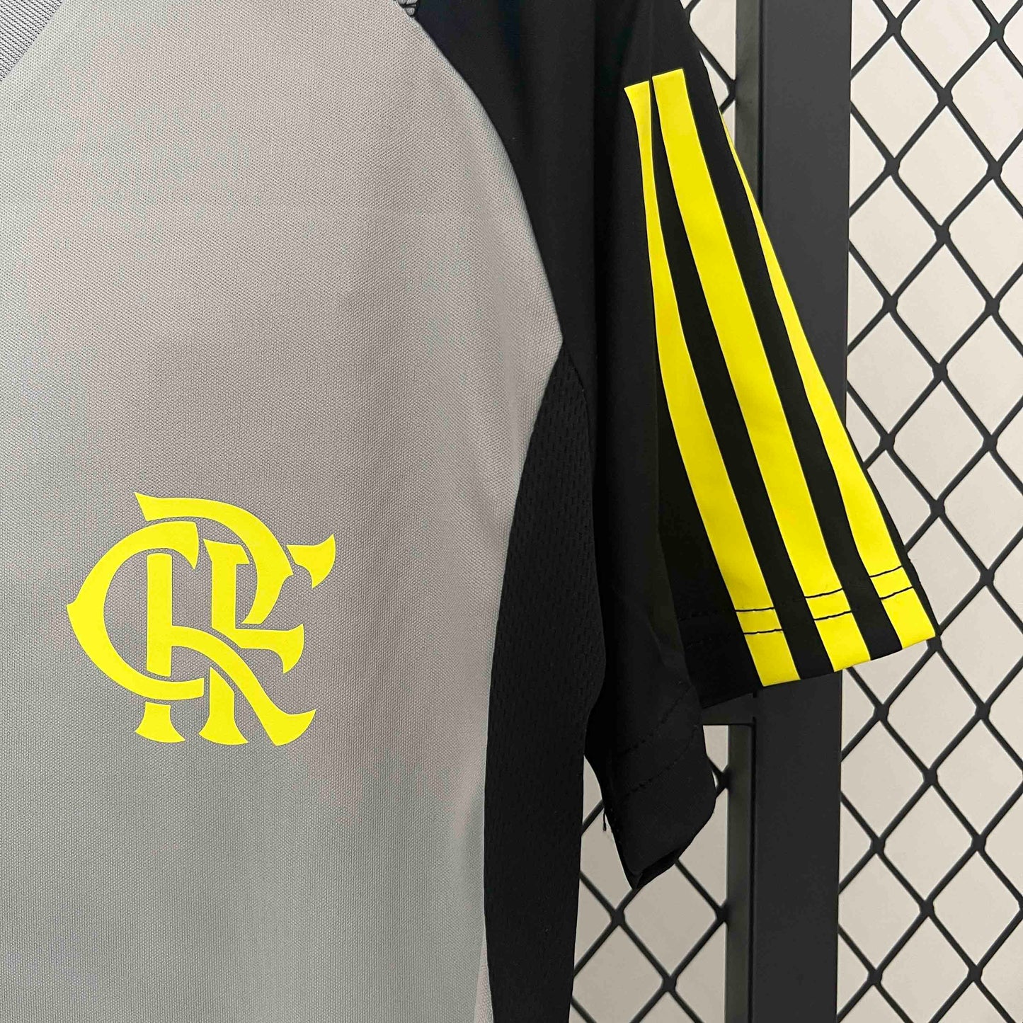 Camisola Flamengo 2024-25 Treino Versão Mulher