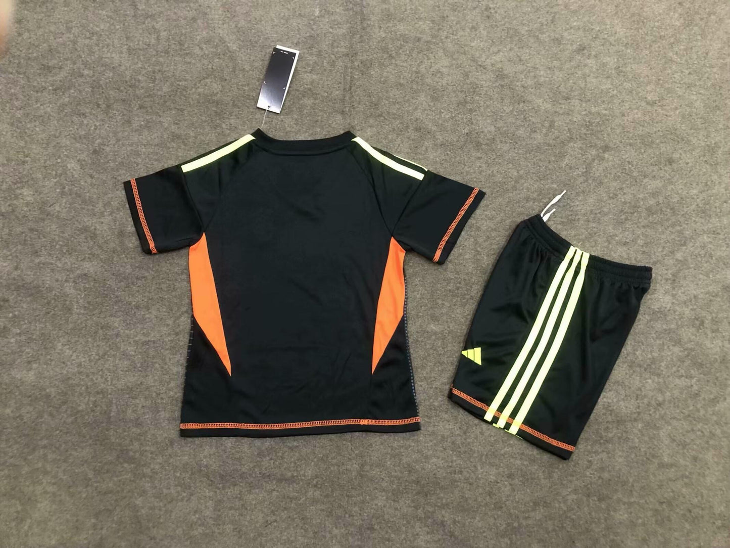 Kit Criança Alemanha 2024 Guarda-Redes