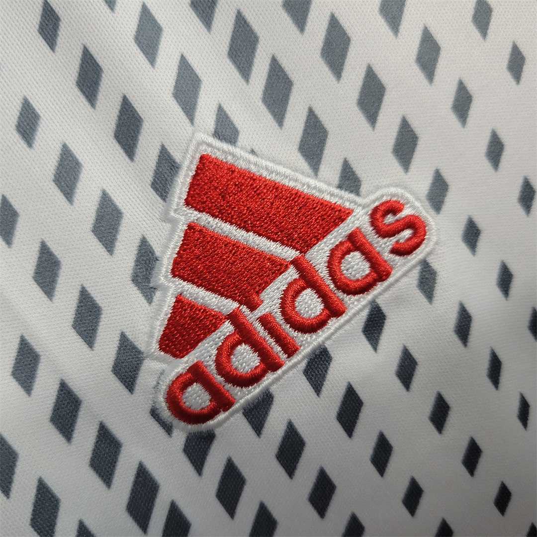 Camisola S.L.B. 2022-23 Alternativa Branca Versão Adepto