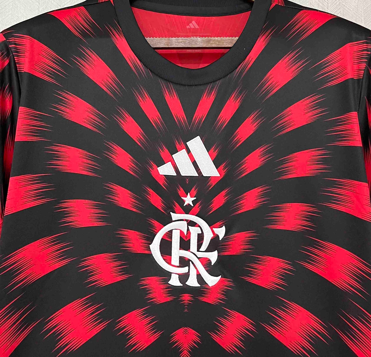 Camisola CR Flamengo 2025-26 Treino Versão Adepto
