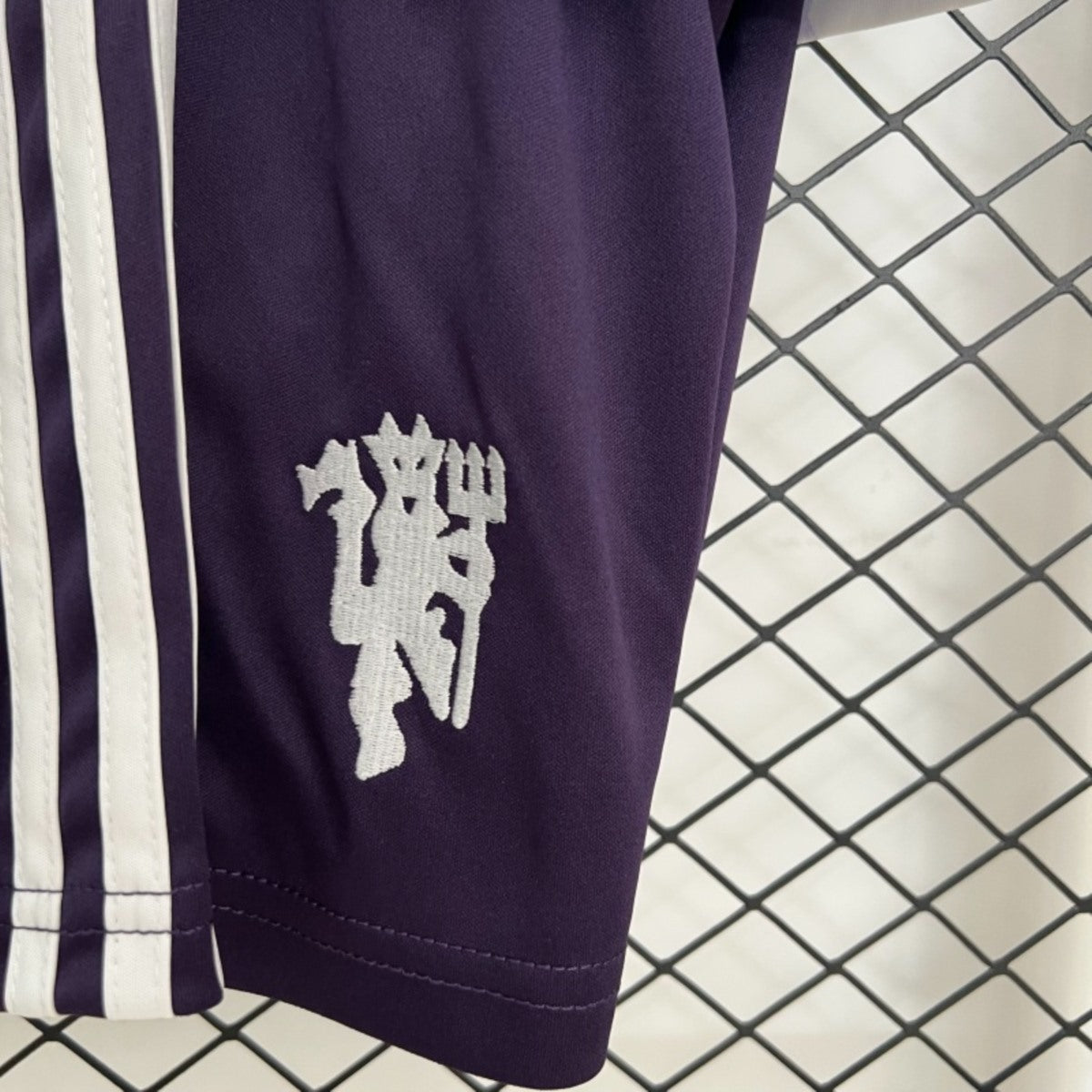 Kit Criança M-United 2025-26 Alternativo