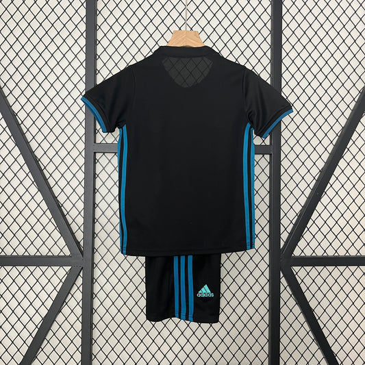 Kit Criança Real Madrid CF 2017-18 Alternativo