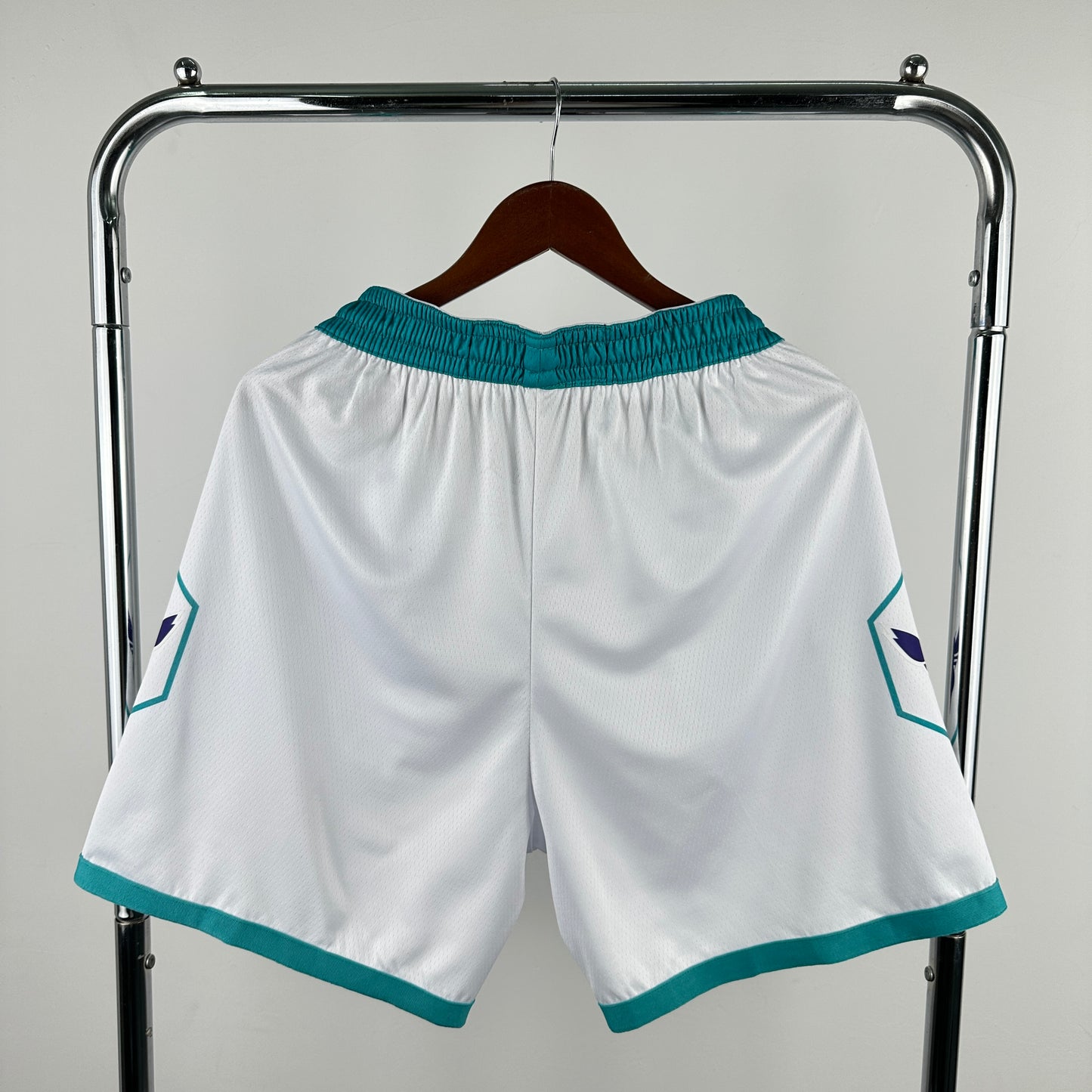 Calções NBA Charlotte Hornets