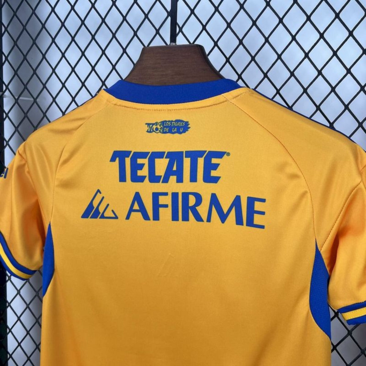 Kit Criança Tigres UANL 2025-26 Principal