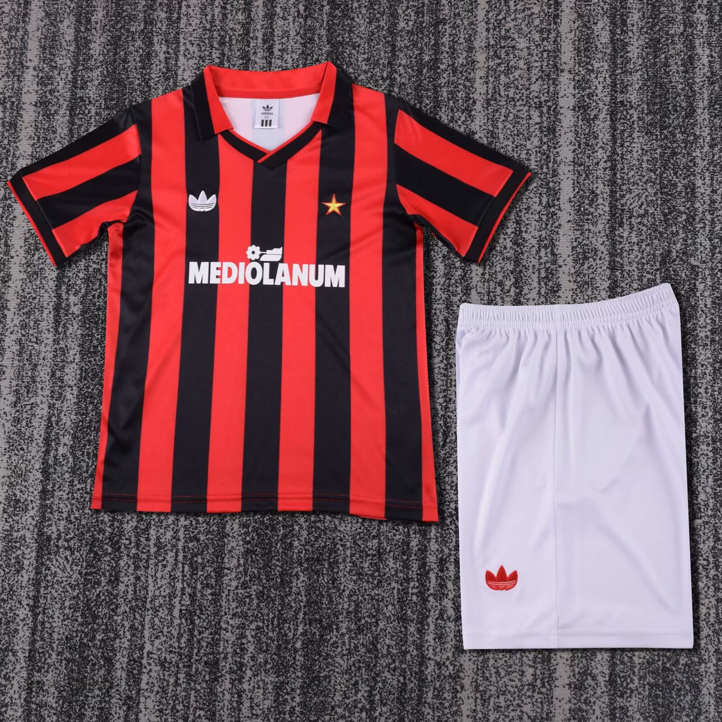 Kit Criança AC Milan 1990-91 Principal