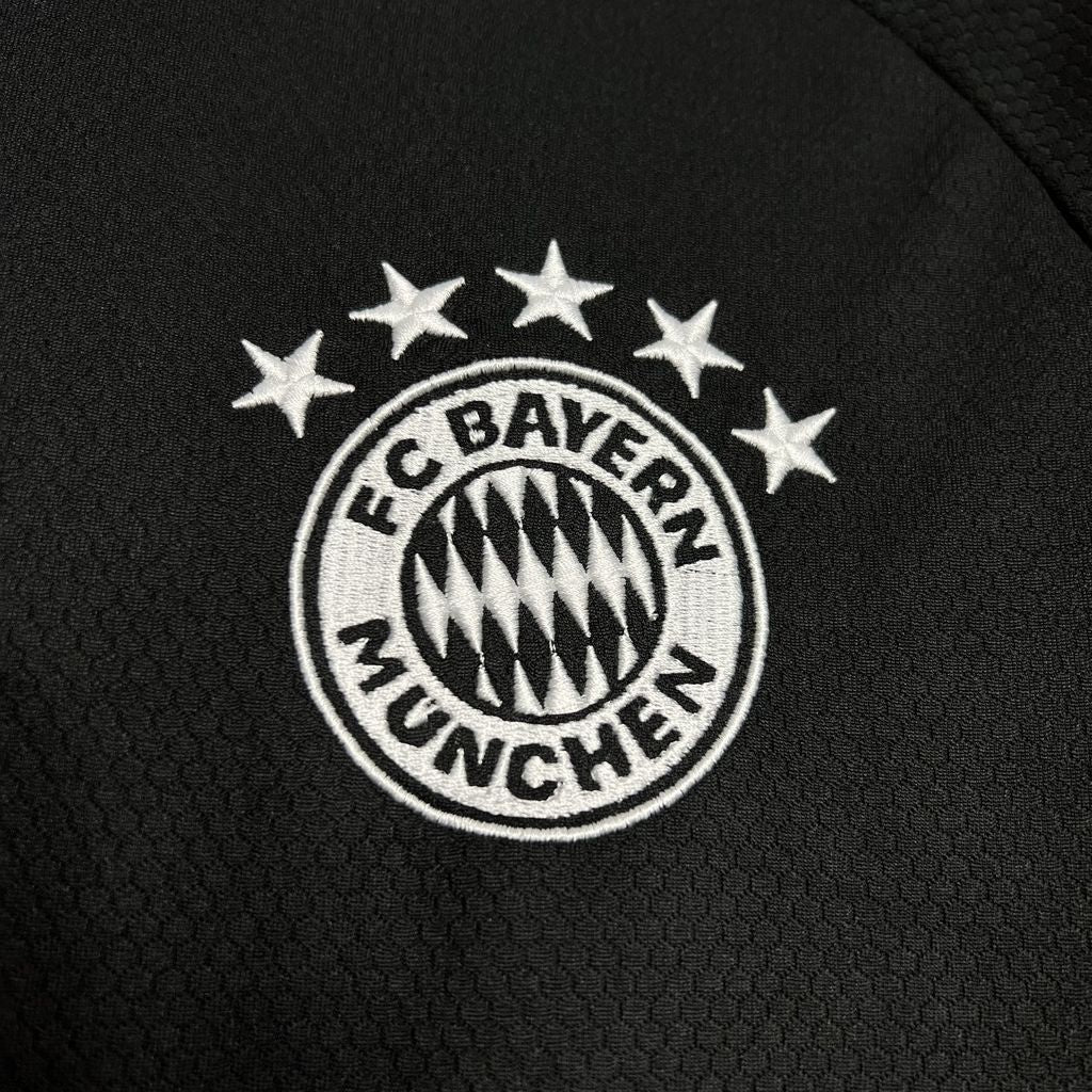 Camisola FC Bayern Munique 2024-25 Guarda-Redes Versão Adepto