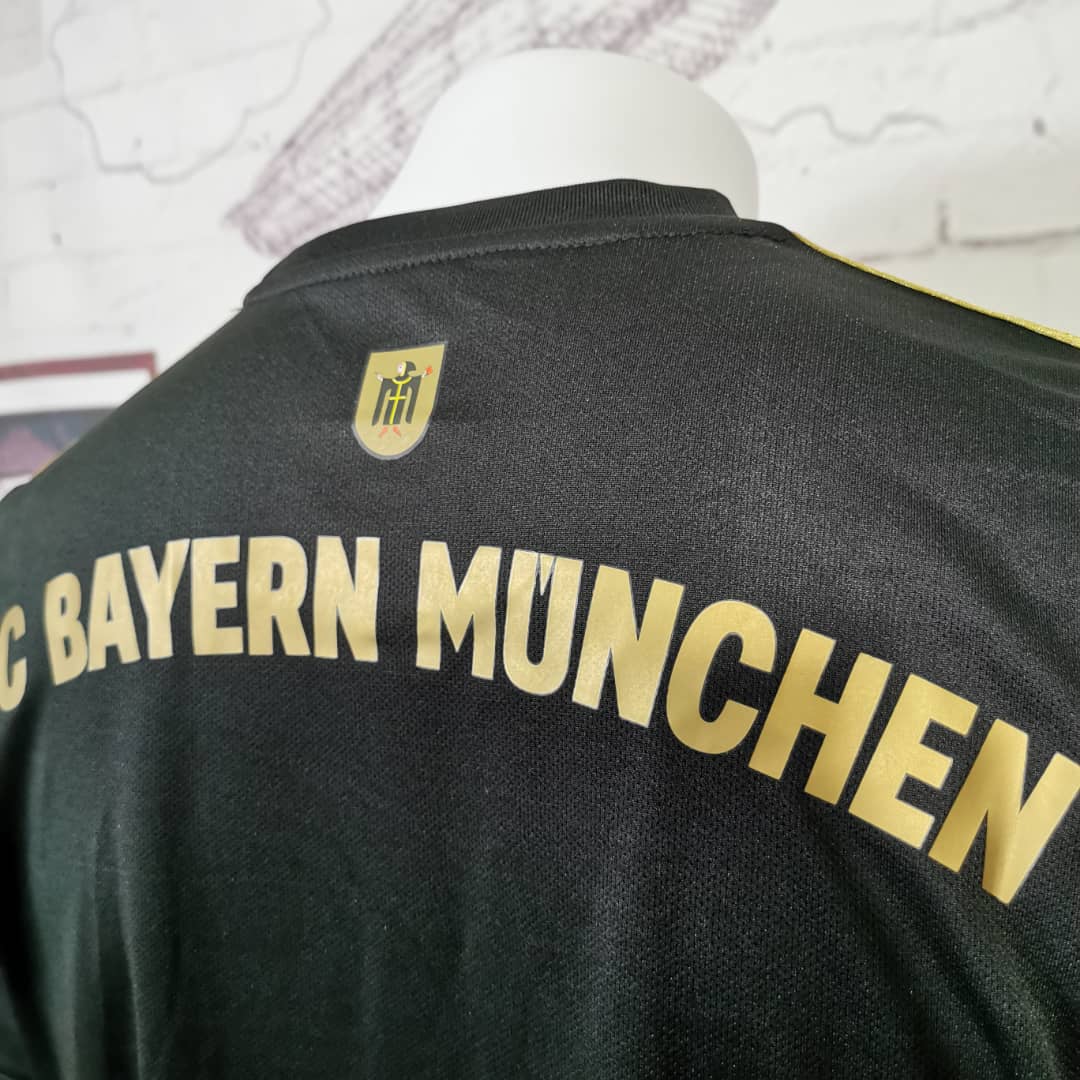 Camisola FC Bayern Munique 2021-22 Alternativa
