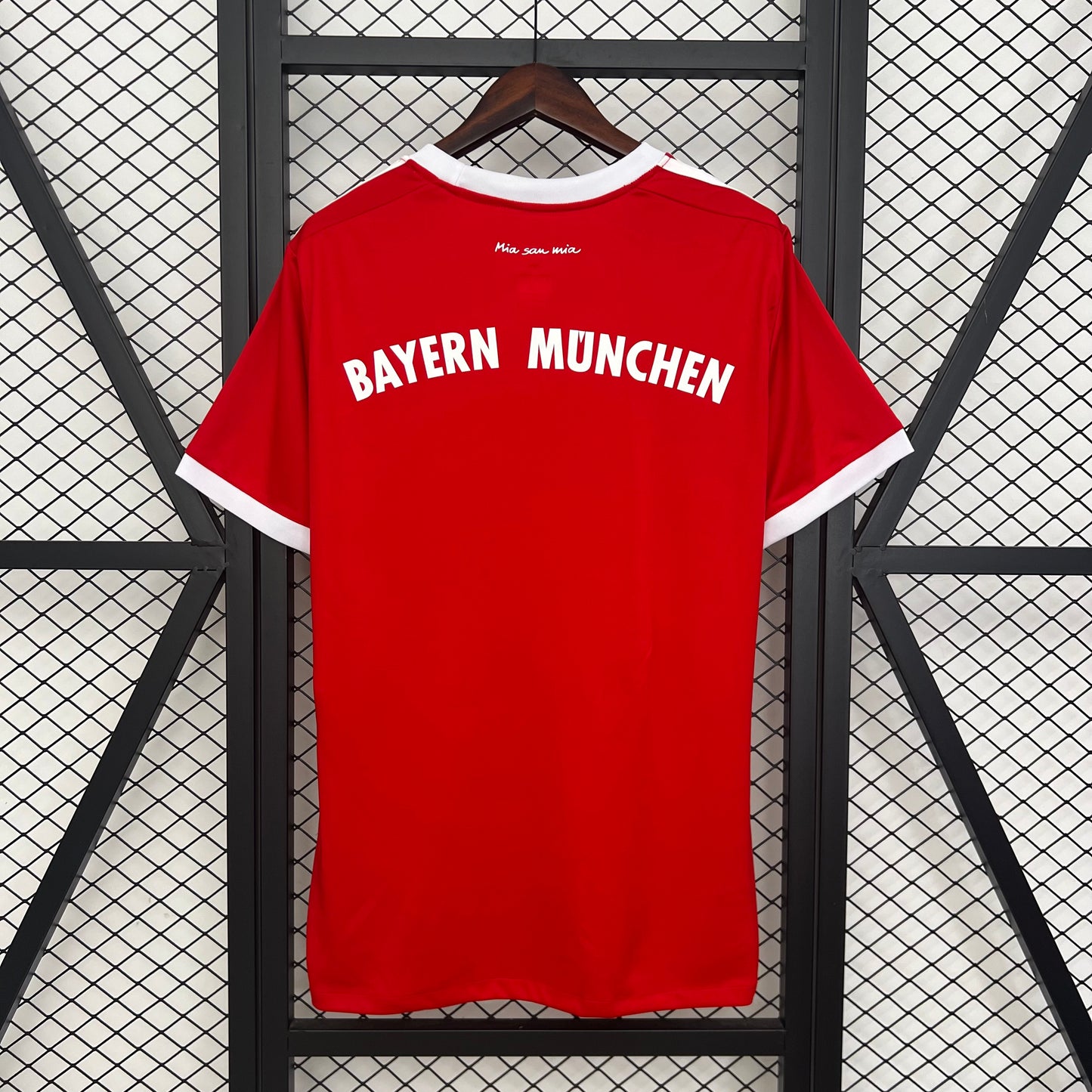 Camisola FC Bayern Munique 2017-18 Principal