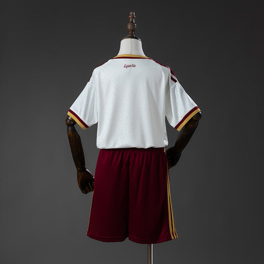 Kit Criança Espanha 2026 Alternativo