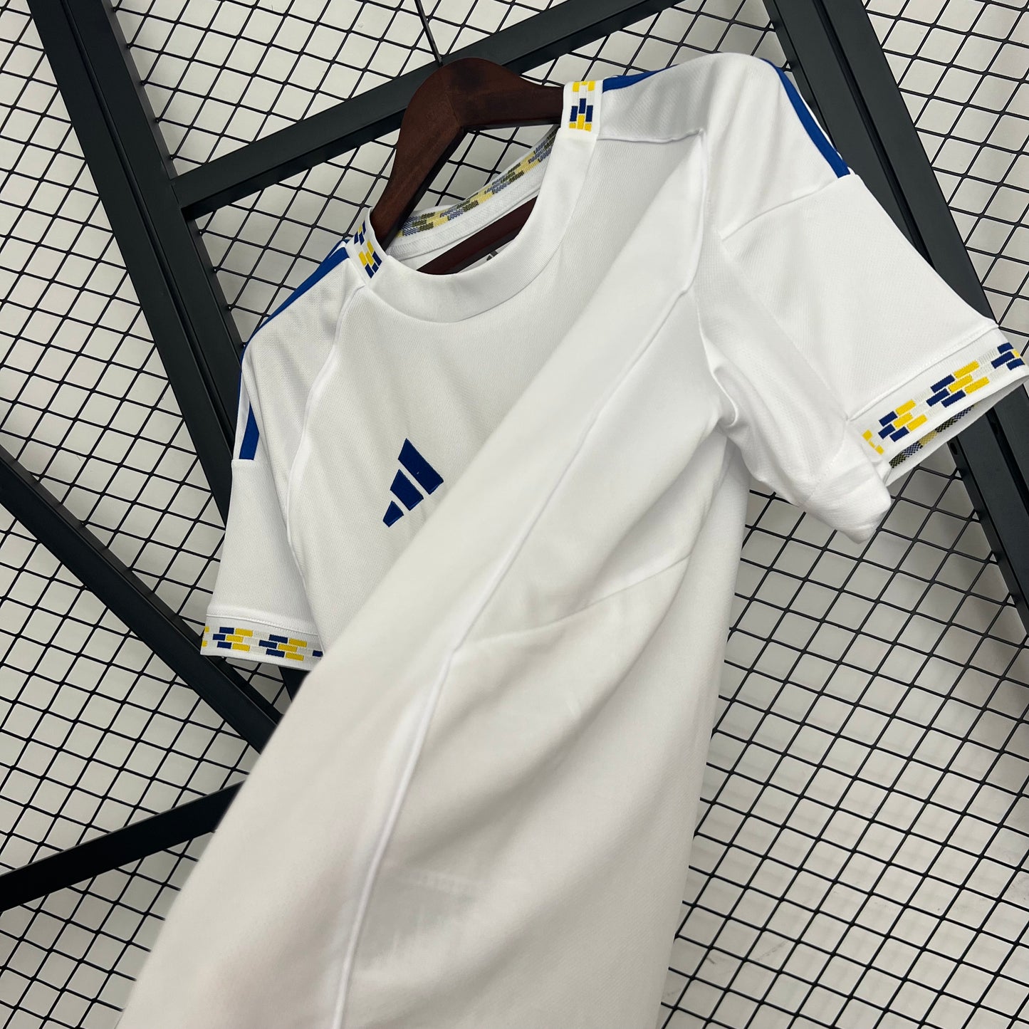Camisola Leeds-U 2025-26 Principal Versão Adepto