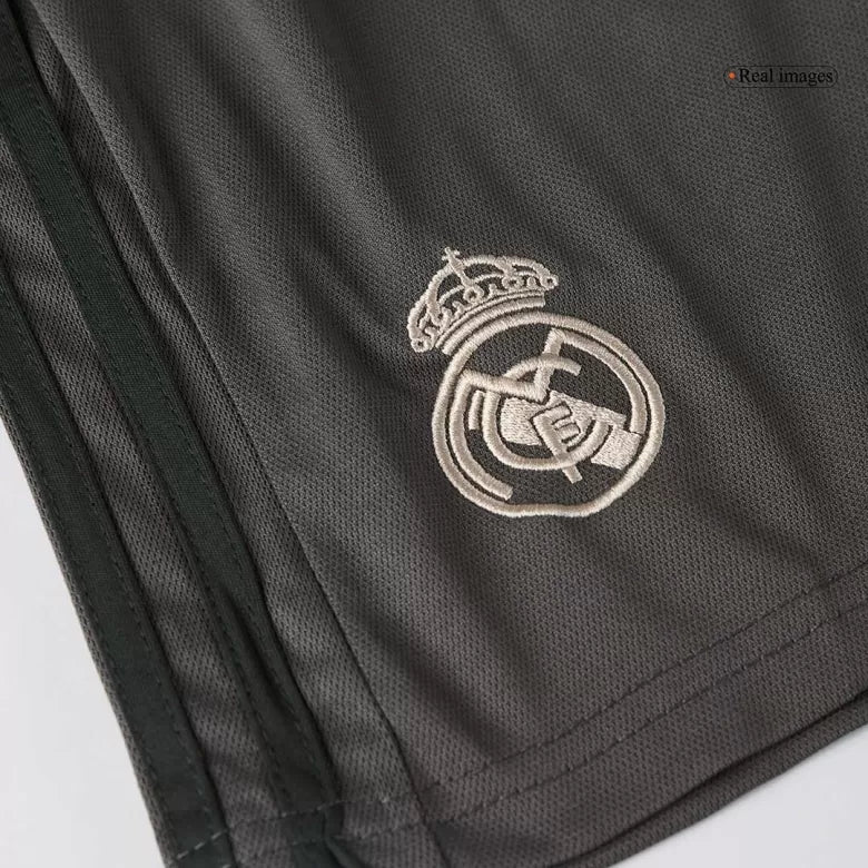 Kit Criança Real Madrid CF 2024-25 Alternativo