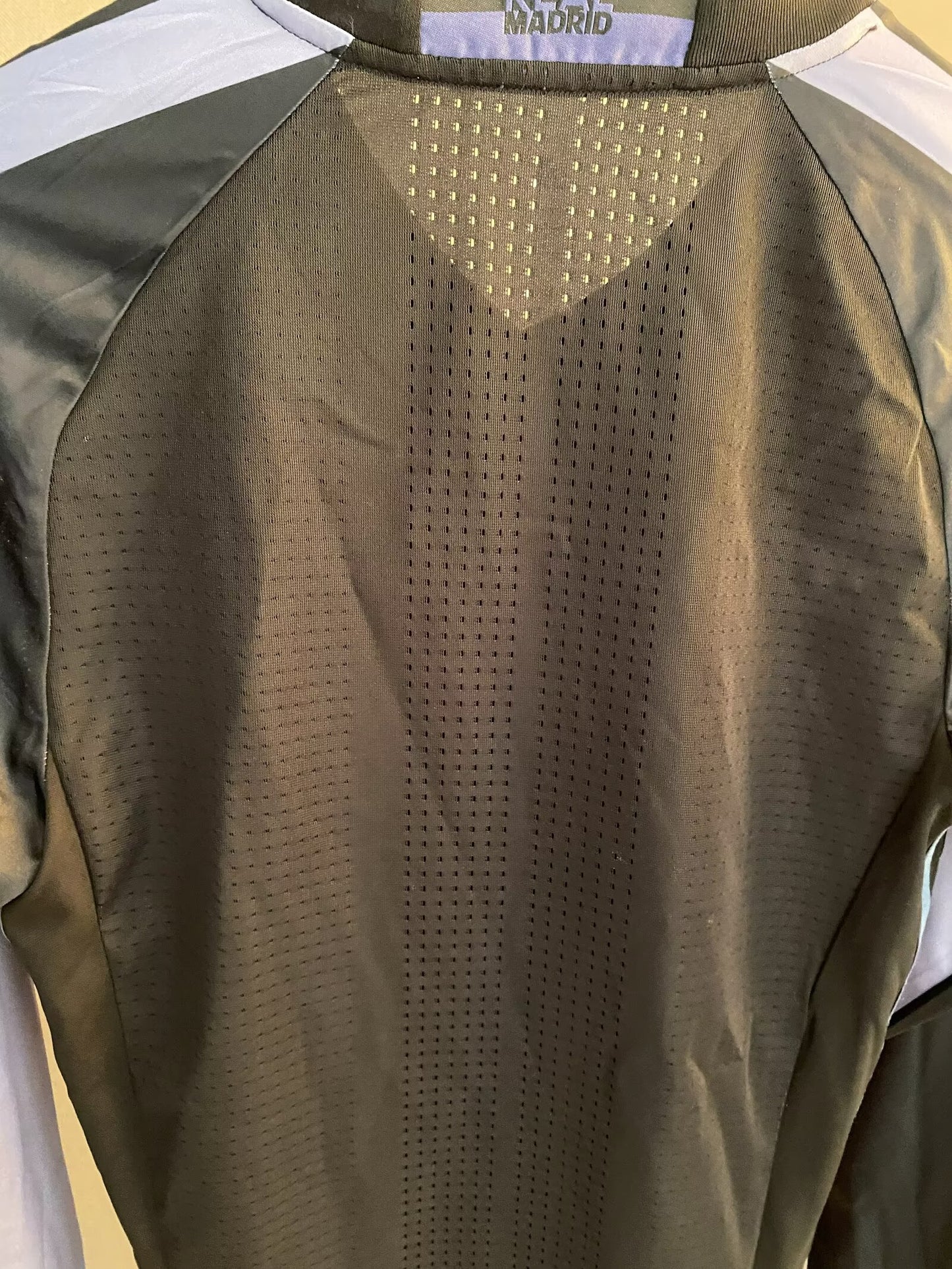 Camisola Manga Comprida Real Madrid 2016-17 Alternativa