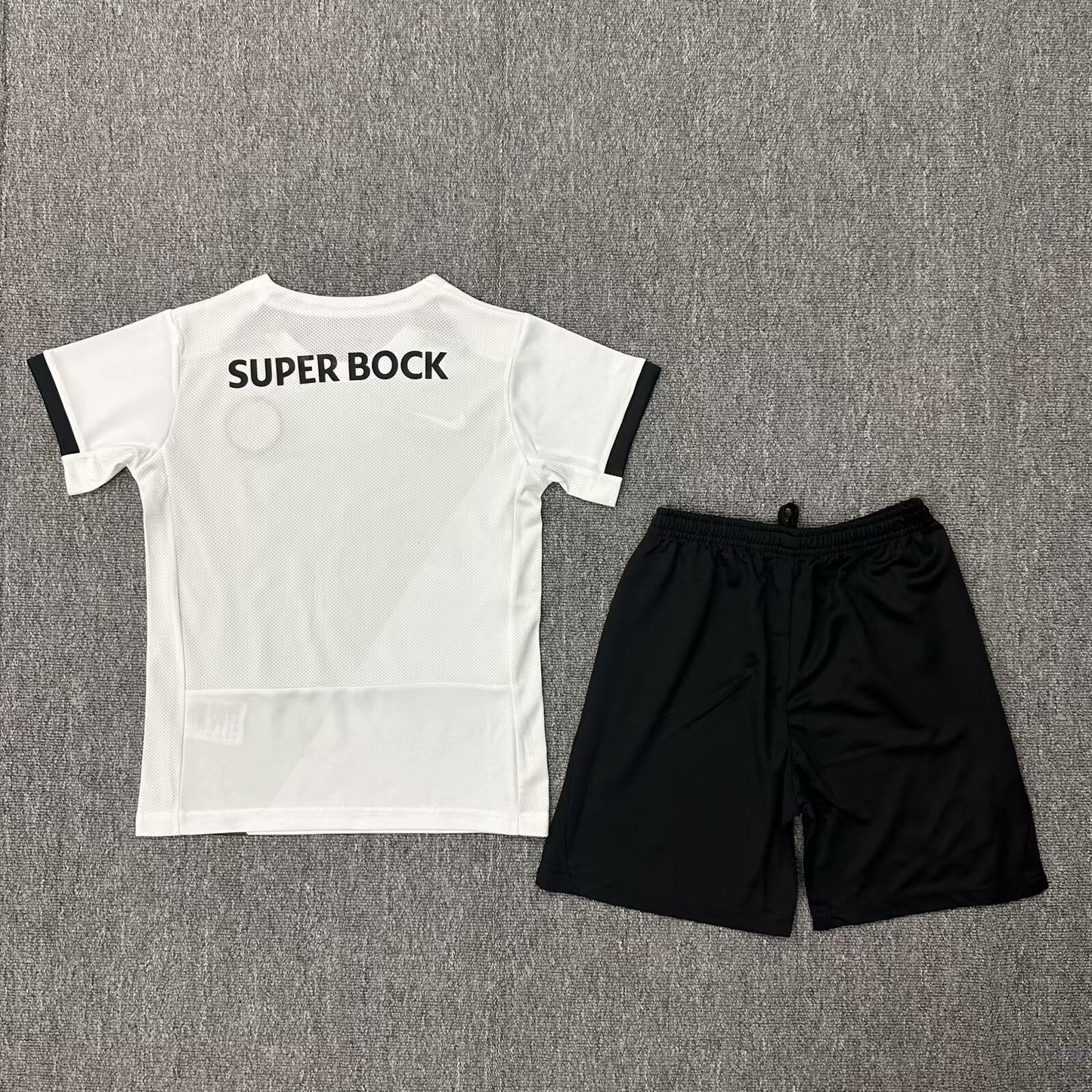 Kit Criança SCP 2024-25 Edição Especial Stromp