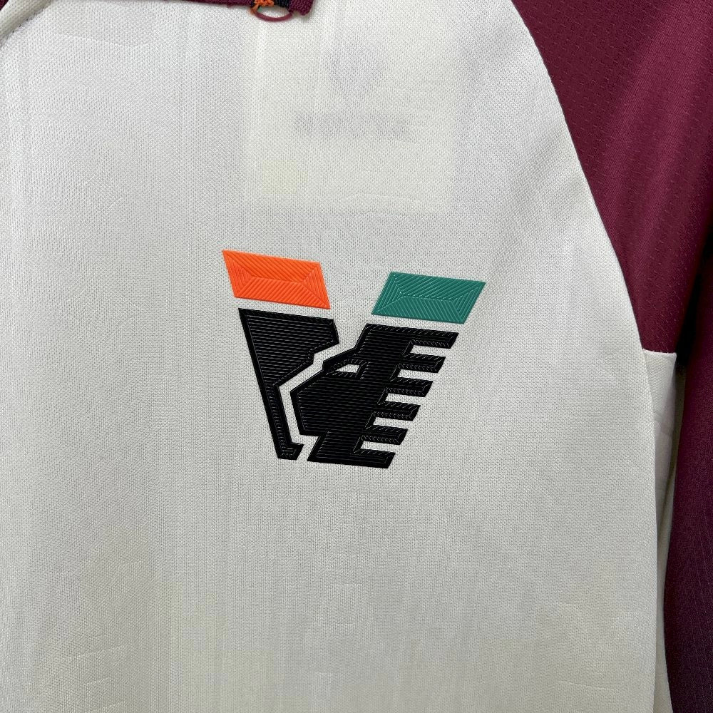 Camisola Manga Comprida Venezia FC 2025-26 Alternativa Creme Versão Adepto