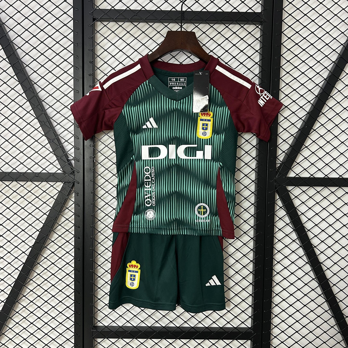 Kit Criança Real Oviedo 2024-25 Alternativo