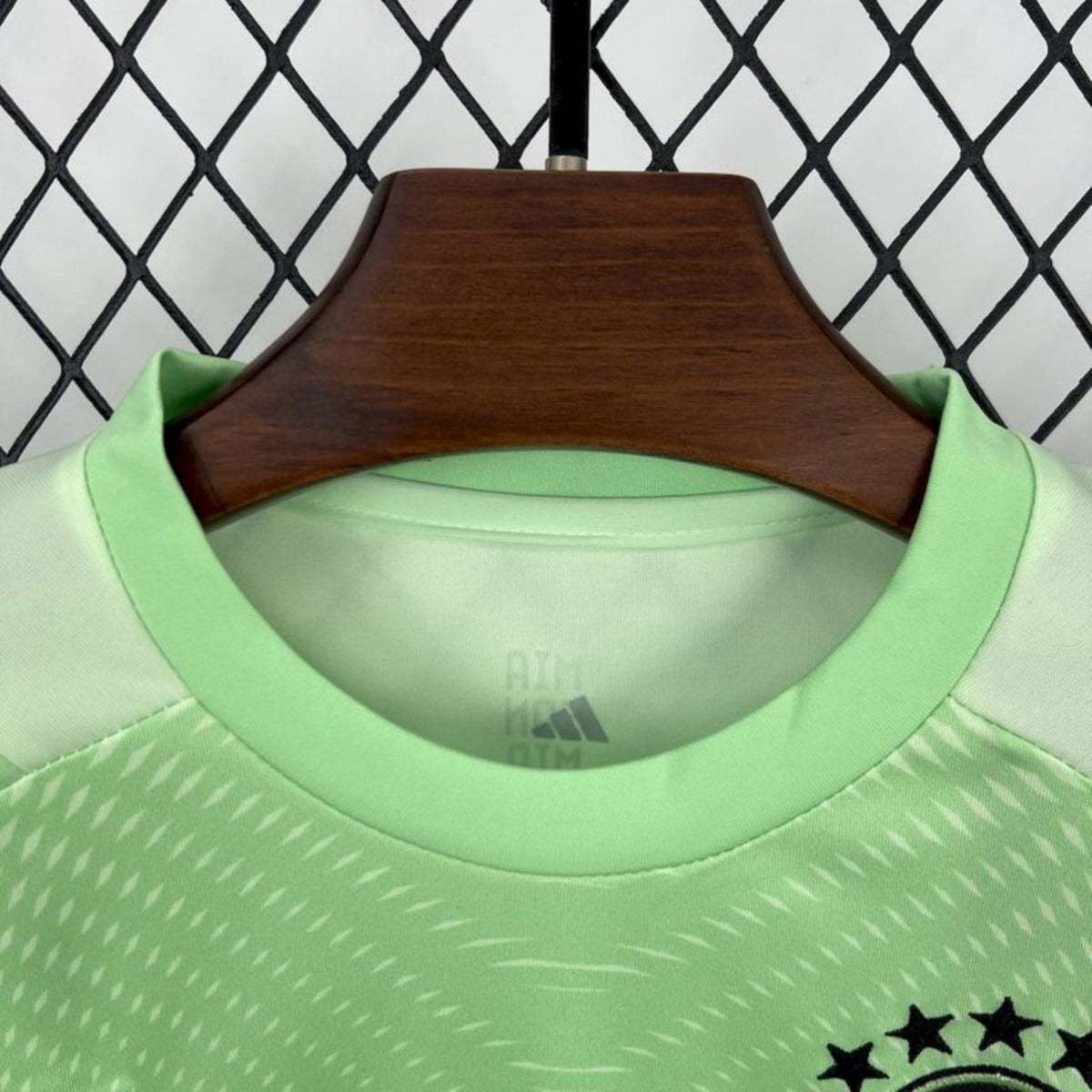 Kit Criança FC Bayern Munique 2025-26 Guarda-Redes