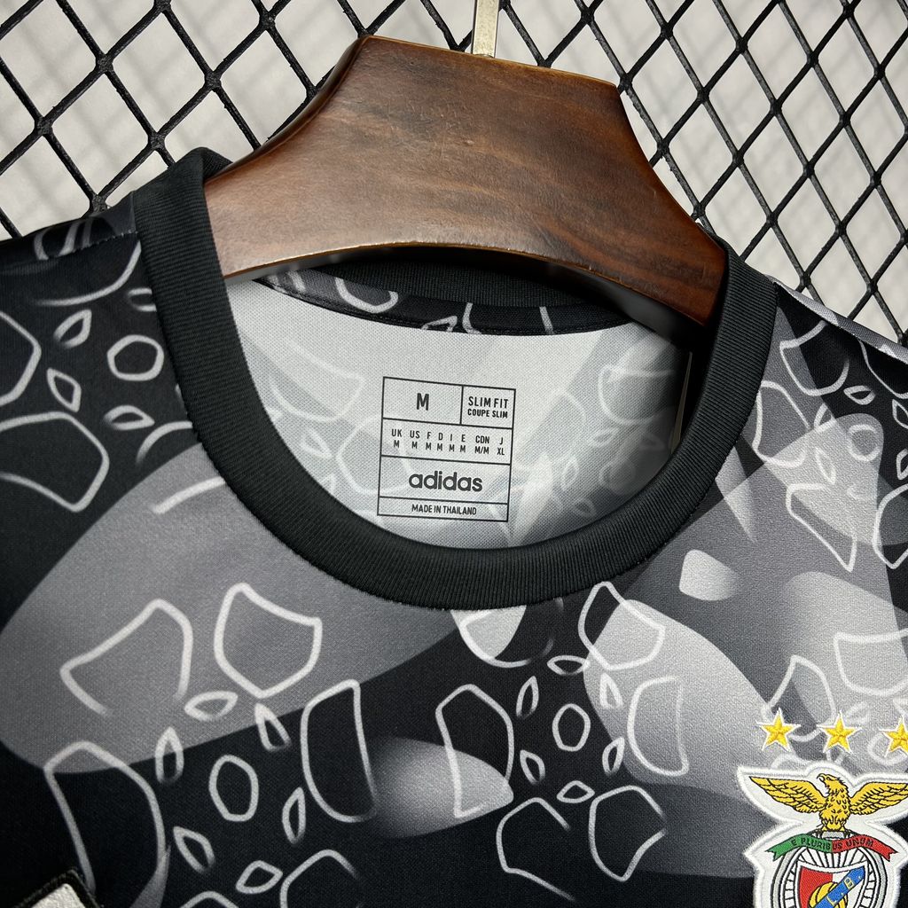 Camisola SLB 2024-25 Pre-Match Versão Adepto