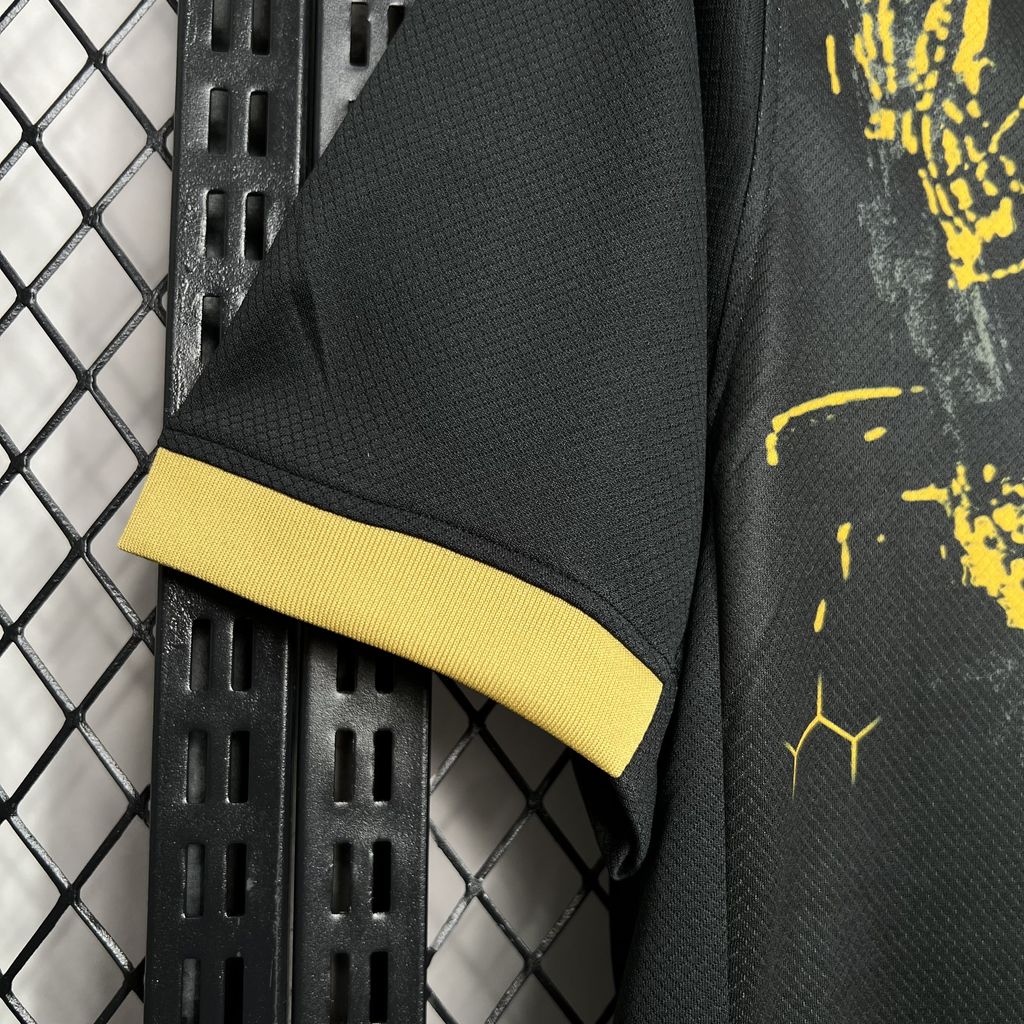 Camisola SCP 2024-25 Edição Especial CR7 Bi-Campeão