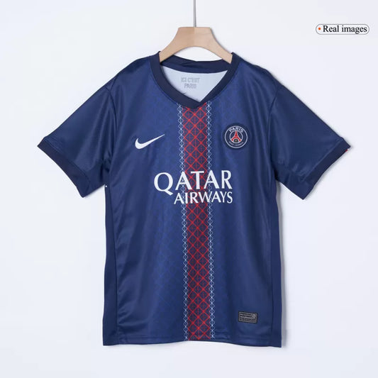 Kit Criança FC Paris Saint-Germain 2025-26 Principal VITINHA #17 (Entrega Imediata)
