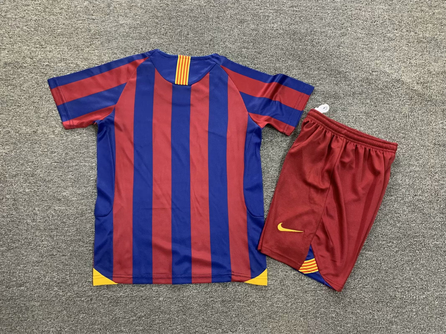 Kit Criança FC Barcelona 2005-06 Principal
