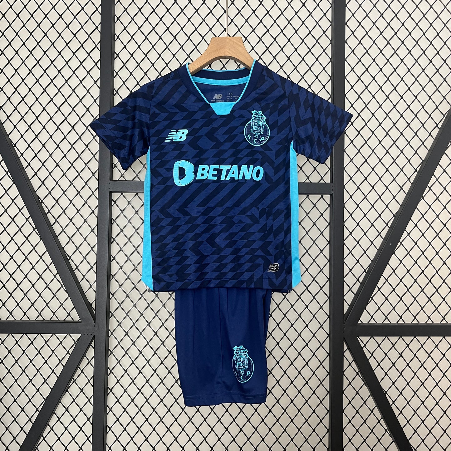 Kit Criança FCP 2024-25 Alternativo Azul