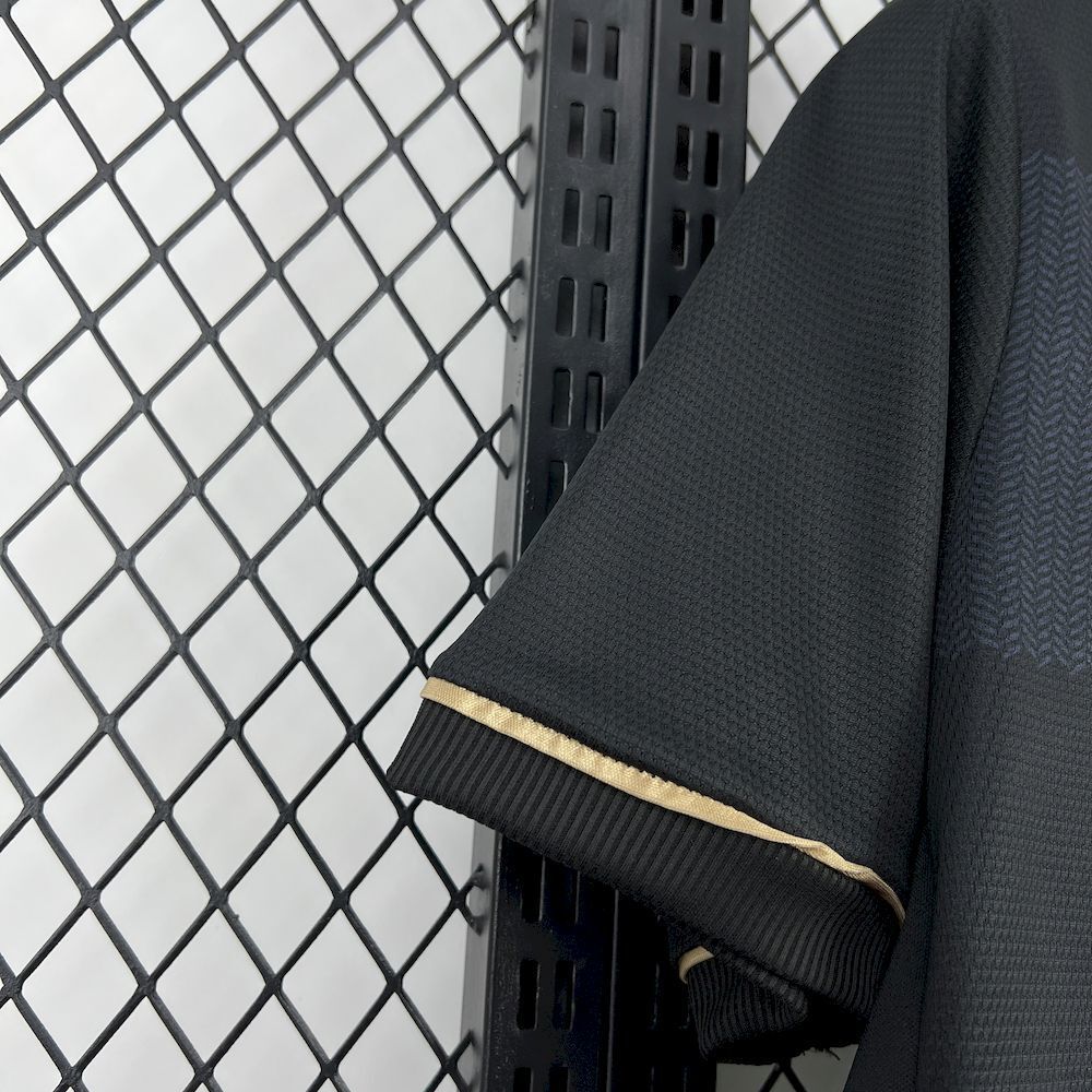 Camisola CR Flamengo 2025-26 Edição Zico Versão Mulher