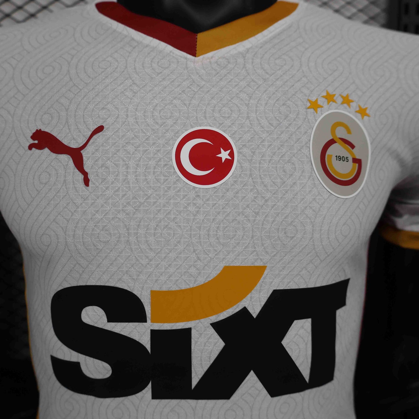 Camisola Galatasaray 2024-25 Alternativa Branca Versão Jogador