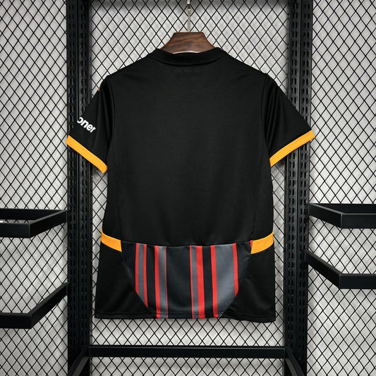 Camisola Galatasaray 2024-25 Alternativa Preta Versão Adepto