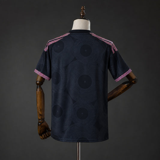 Camisola Olympique Lyon 2026-27 Alternativa Preta Versão Adepto