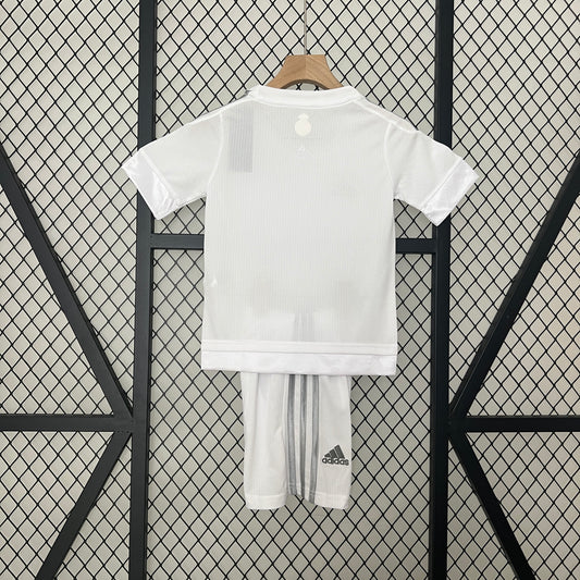 Kit Criança Real Madrid CF 2015-16 Principal