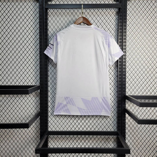 Camisola M-United 2025-26 Alternativa Branca Versão Mulher