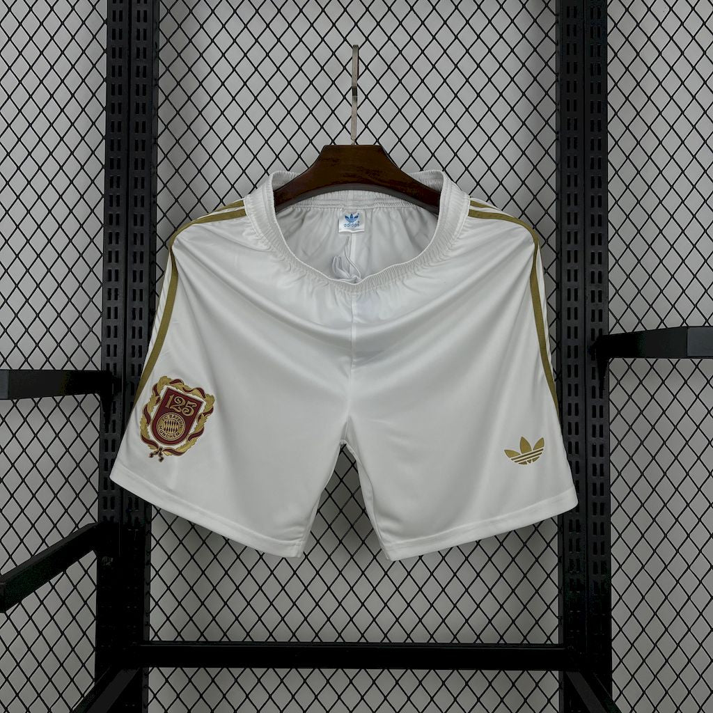 Calções FC Bayern Munique 2024-25 Edição 125º Aniversario