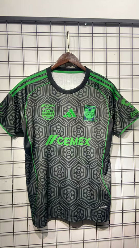 Camisola Tigres UANL 2025-26 Alternativa Preta Versão Adepto