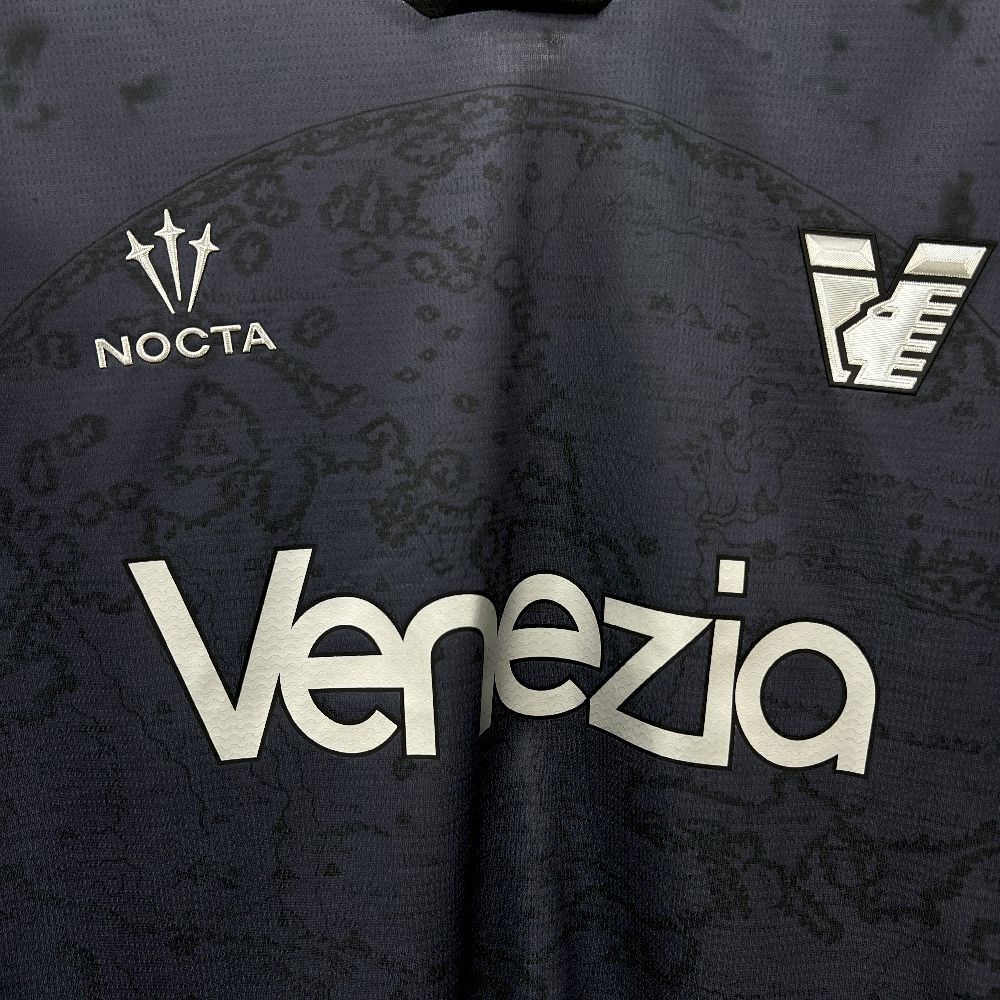 Camisola Venezia 2025-26 Edição Especial Versão Adepto