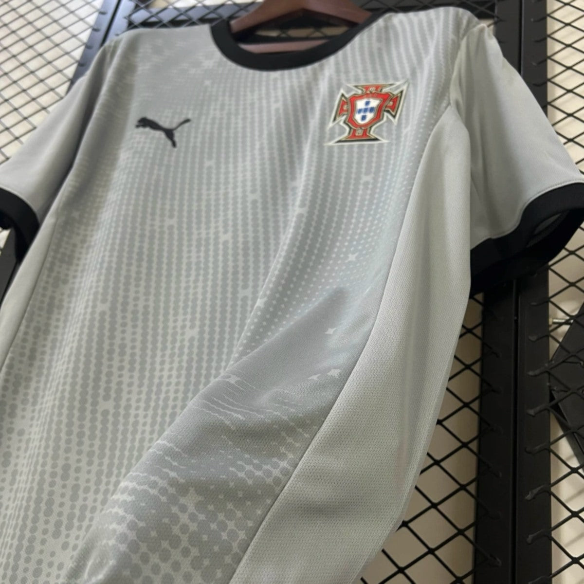 Camisola Portugal 2025 Guarda-Redes Versão Adepto