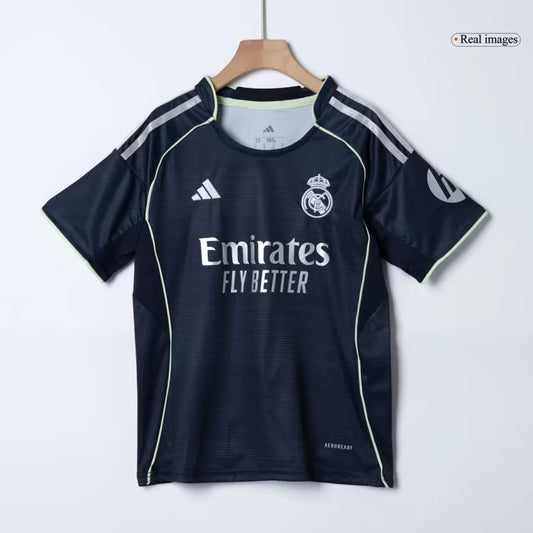 Kit Criança Real Madrid CF 2025-26 Alternativo