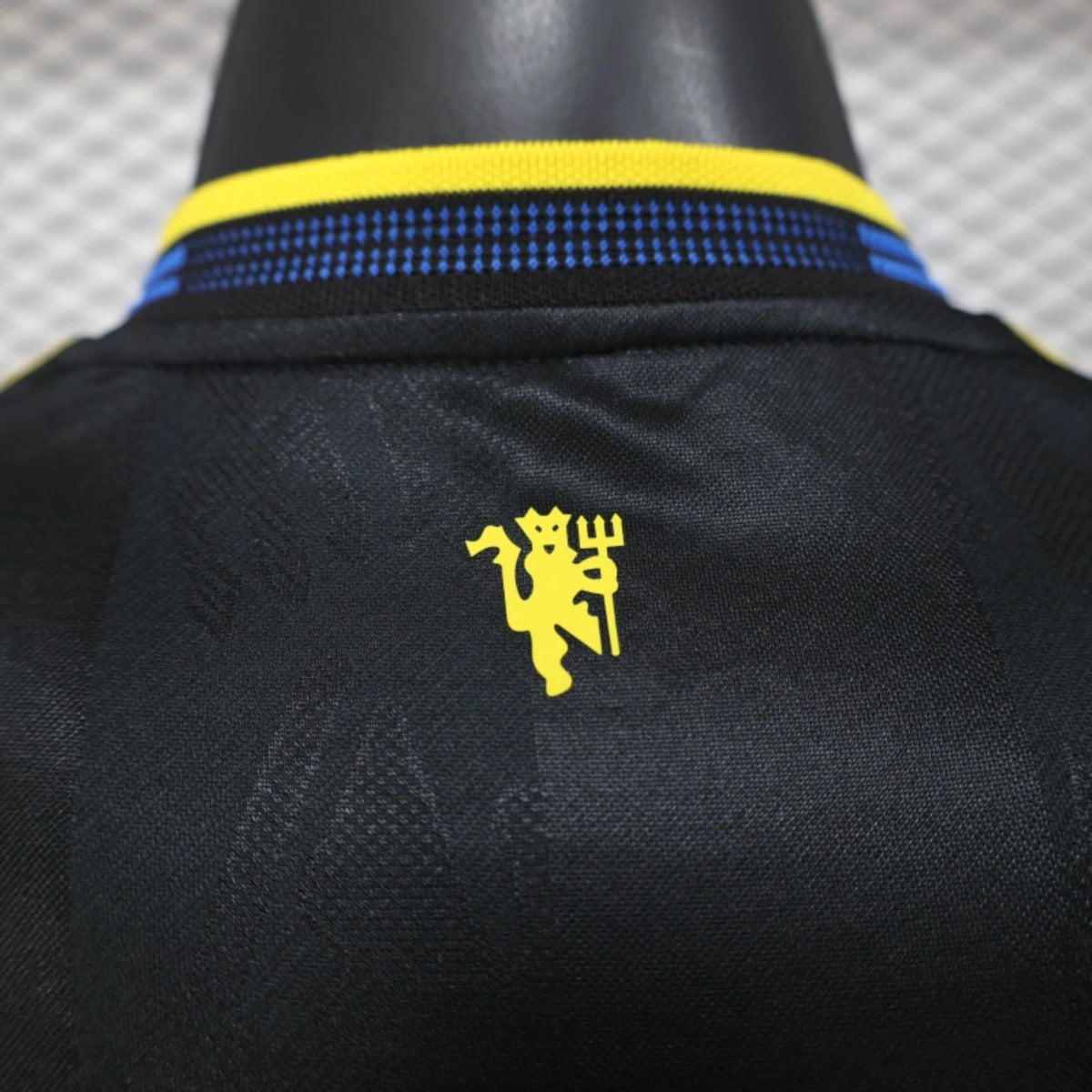 Camisola M-United 2025-26 Alternativa Preta Versão Jogador