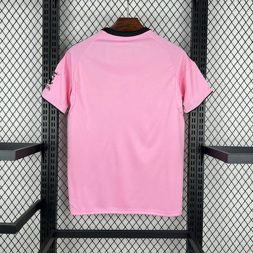 Camisola LEI 2025-26 Alternativa Rosa Versão Adepto