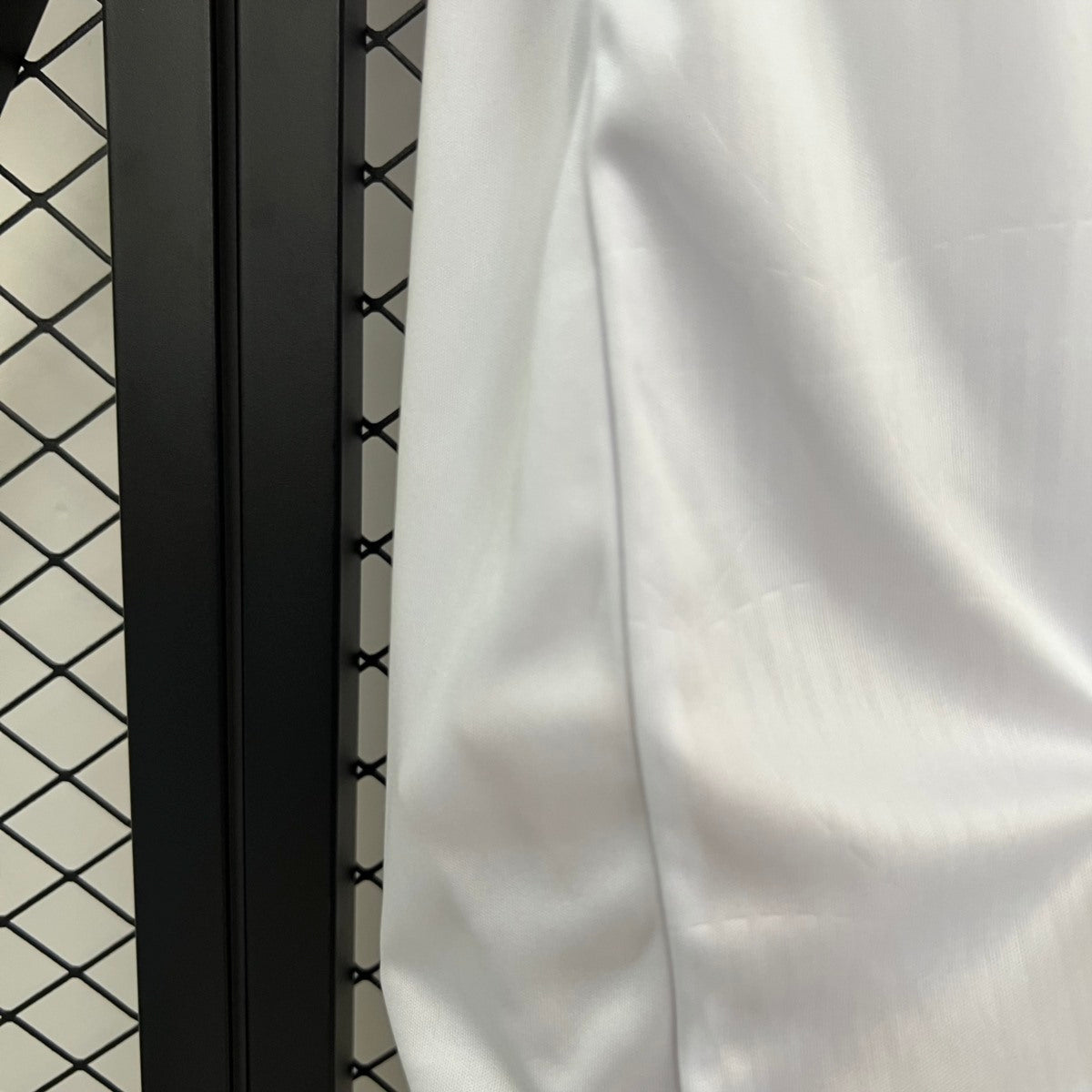 Camisola CA Osasuna 2025-26 Alternativa Branca Versão Adepto