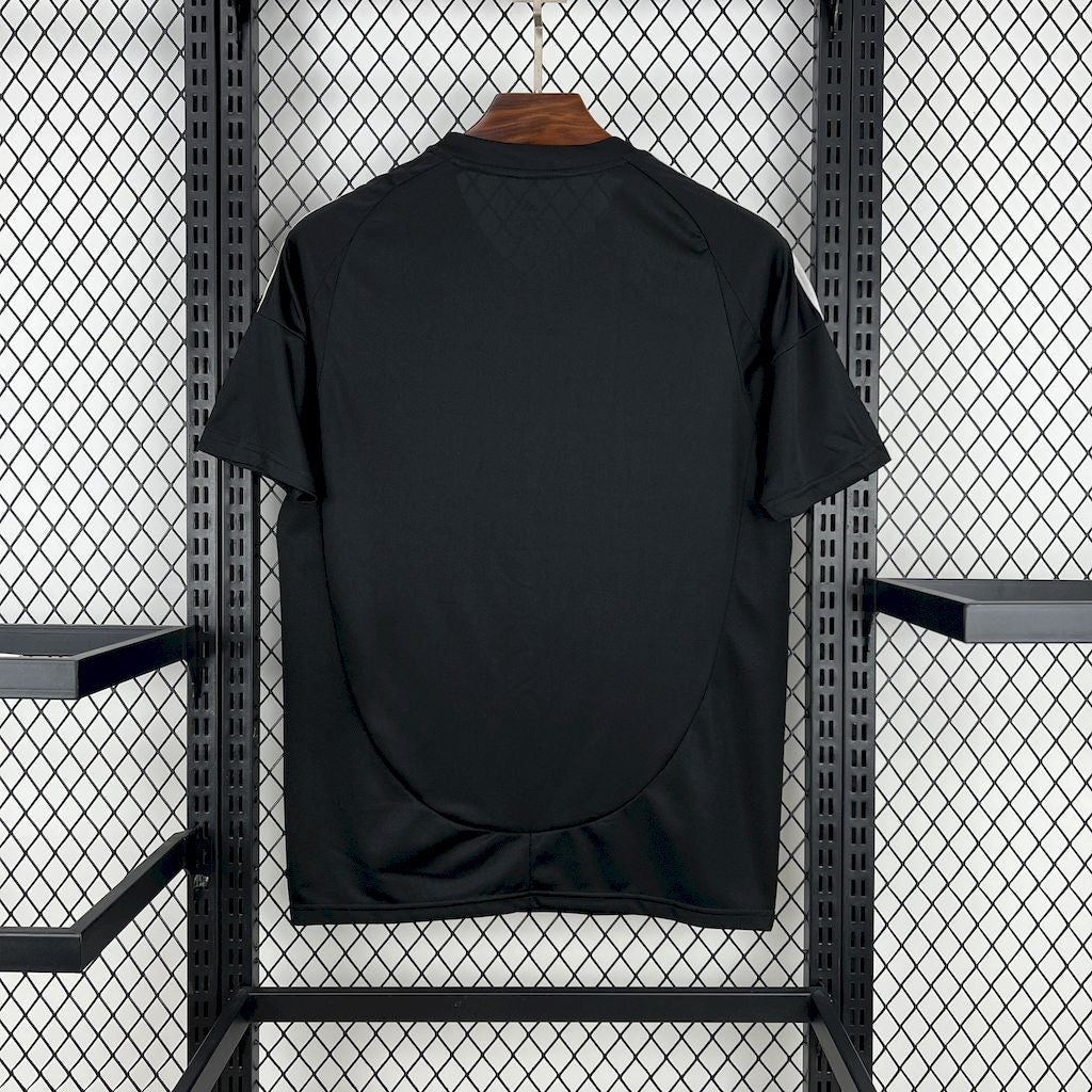 Camisola Charlotte FC 2025-26 Alternativa Preta Versão Adepto