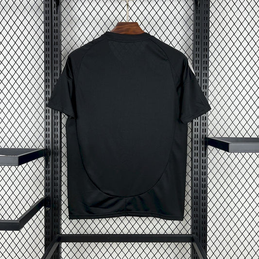 Camisola Charlotte FC 2025-26 Alternativa Preta Versão Adepto