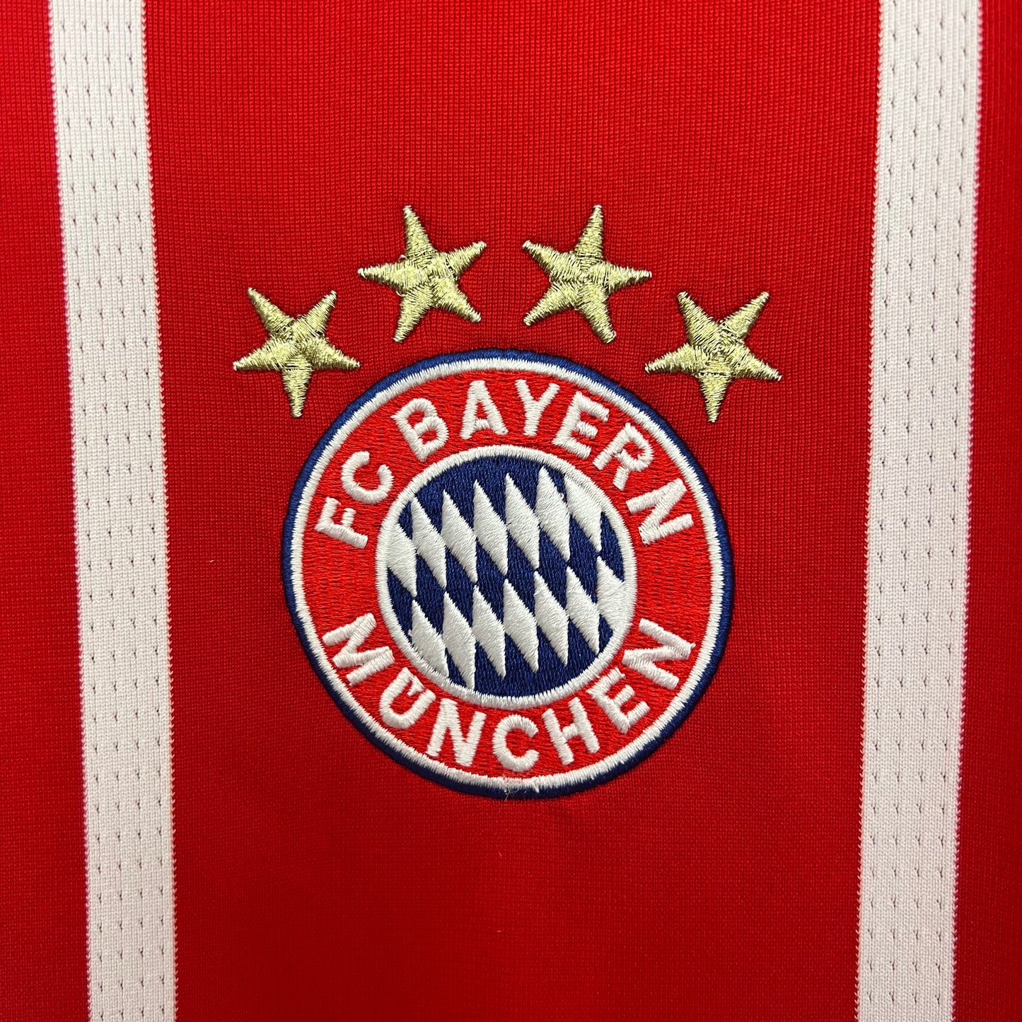 Camisola FC Bayern Munique 2017-18 Principal
