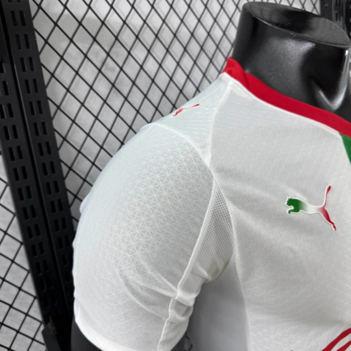 Camisola CD Chivas 2025-26 Alternativa Branca Versão Jogador