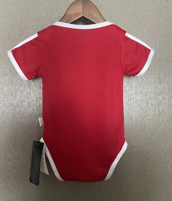 Body Bebé LIV 2025-26 Principal